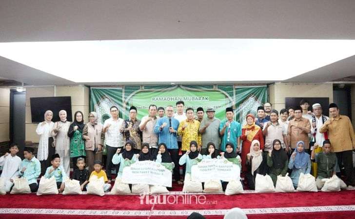 Hadiri-Doa-Bersama-di-Masjid-Al-Ittihad-Hery-Susanto-Serukan-Solidaritas-untuk-Bangsa.jpg
