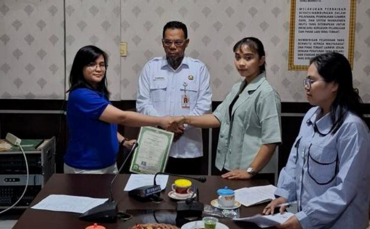 Ijazah-Mantan-Pekerja-UD-Chandra-Makmur-Akhirnya-Dikembalikan.jpg