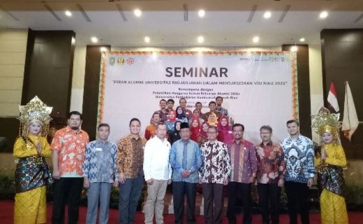 Ikatan-Alumi-Unpad-Riau.jpg
