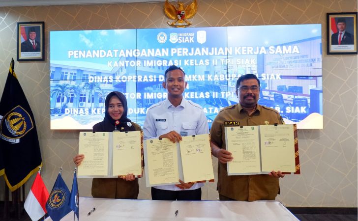 Imigrasi-siak-MoU-Dinas-UMKM.jpg