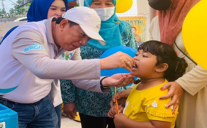 Imunisasi-polio.jpg