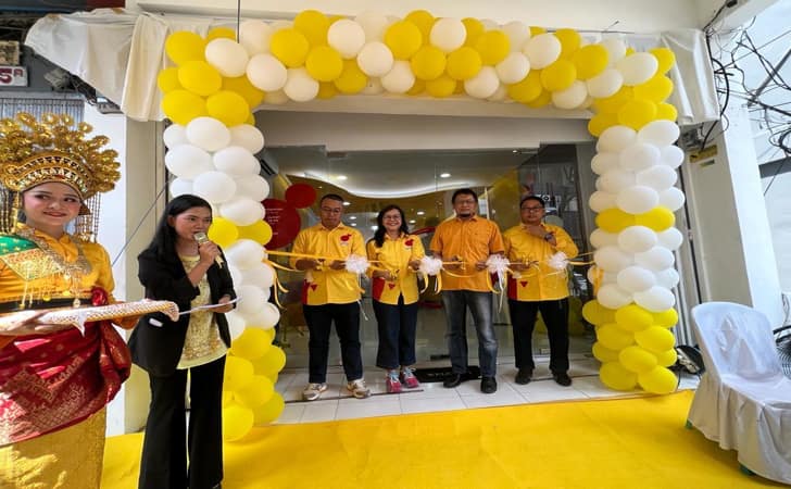 Indosat-Ooredoo-Hutchison4.jpg