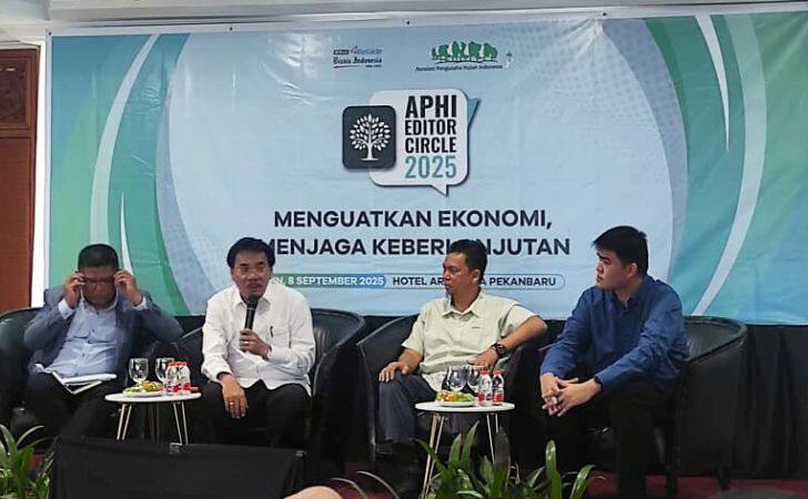 Industri-Kehutanan-Riau-Menjadi-Motor-Utama-Pertumbuhan-Ekonomi-Daerah.jpg