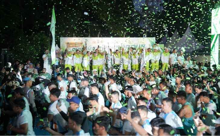Irjen-Herimen-Riau-Bhayangkara-Run-Jadi-Komitmen-Jaga-Alam-dan-Cegah-Karhutla.jpg