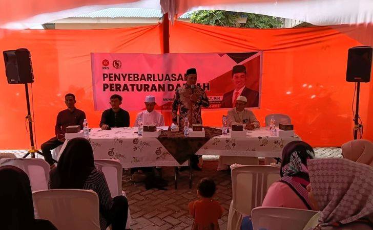 Isa-Lahamid-Sosialisasi-Perda-Pajak-Retribusi-ke-Masyarakat.jpg