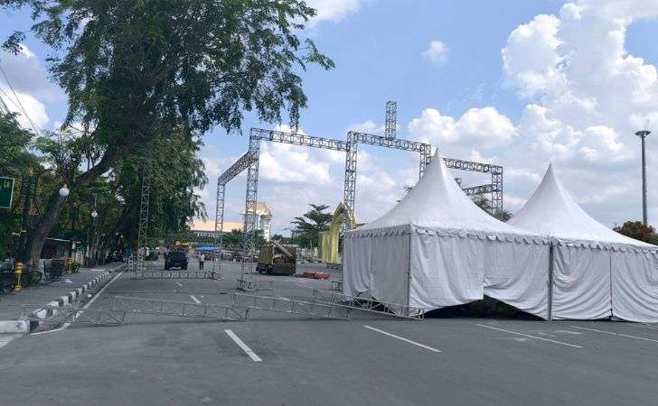 Jalan-Sultan-Syarif-Kasim-Ditutup-untuk-Kenduri-Riau-Kadispar-Minta-Maaf.jpg