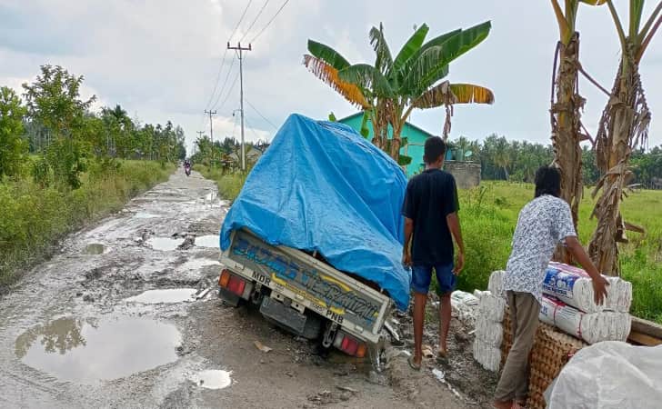 Jalan-rusak22.jpg