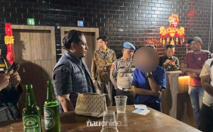 Jelang-Ramadan-Razia-THM-di-Pekanbaru-Temukan-Dua-Wanita-Positif-Narkoba.jpg