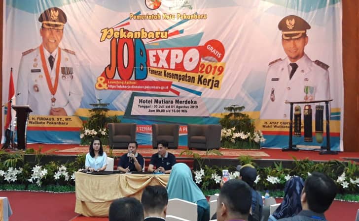 Job-Fair-2019.jpg