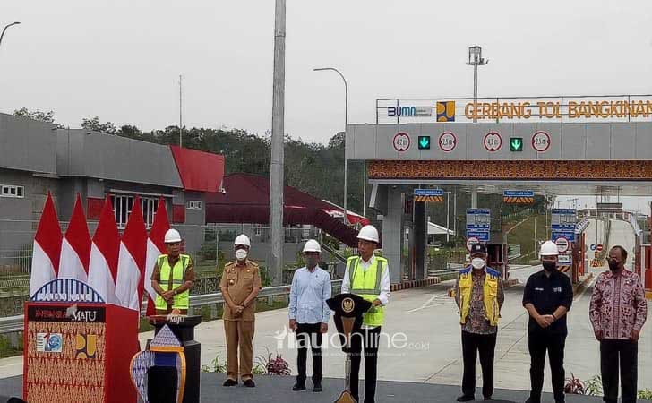 Jokowi-resmikan-tol.jpg