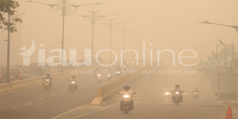 Kabut-Asap-di-Pekanbaru.jpg