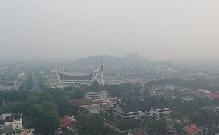 Kabut-asap-di-sumbar.jpg