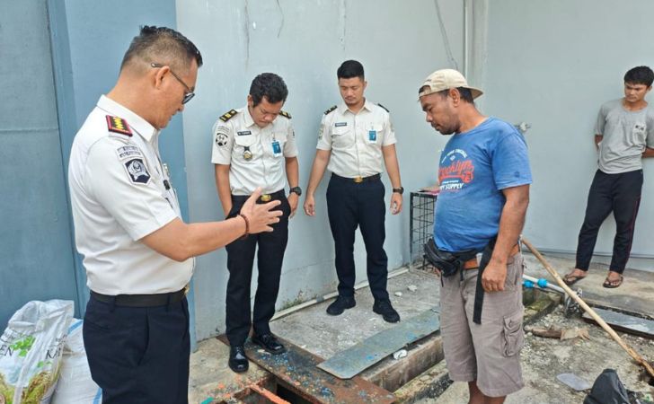 Kalapas-cek-keluhan-warga.jpg