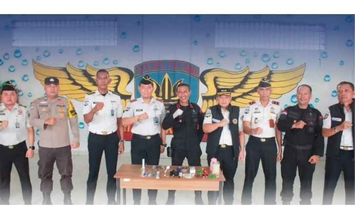Kanwil-Ditjenpas-Riau-Razia-Gabungan-LPKA-Pekanbaru-untuk-Perkuat-Keamanan.jpg