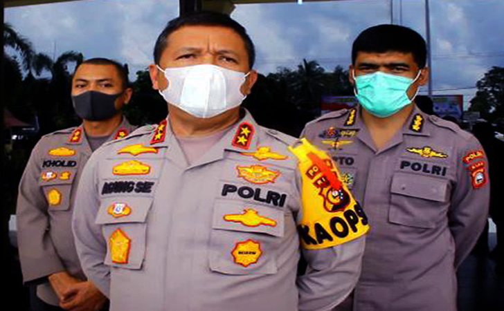Kapolda-Riau-Irjen-Pol-Agung-Setiya-Imam-Efendi.jpg