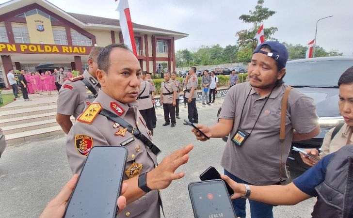 Kapolda-Riau-Irjen-Pol-Herry-Heryawan.jpg