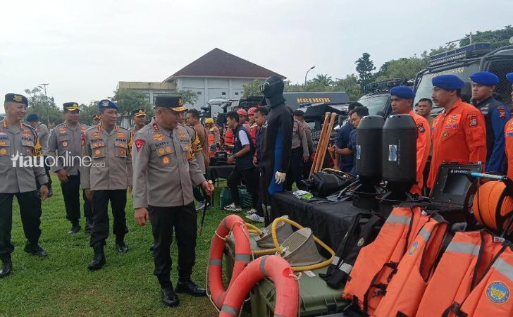Kapolda-cek-kesiapan-personel3.jpg