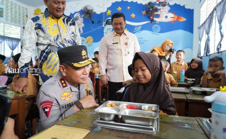 Kapolda-di-MIN-1-Pekanbaru.jpg