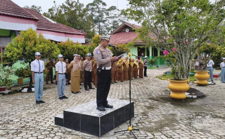 Kasubditkamsel-Ditlantas-Polda-Riau-AKBP-Dasril.jpg