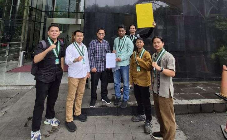 Kawal-Penuntasan-Kasus-Korupsi-Haji-PP-KAMMI-Datangi-Kantor-KPK.jpg