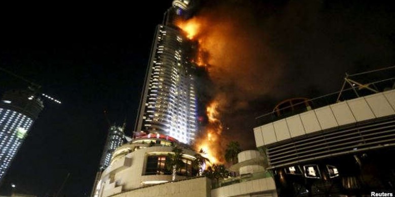 Kebakaran-Hebat-di-dekat-Burj-Khalifa.jpg