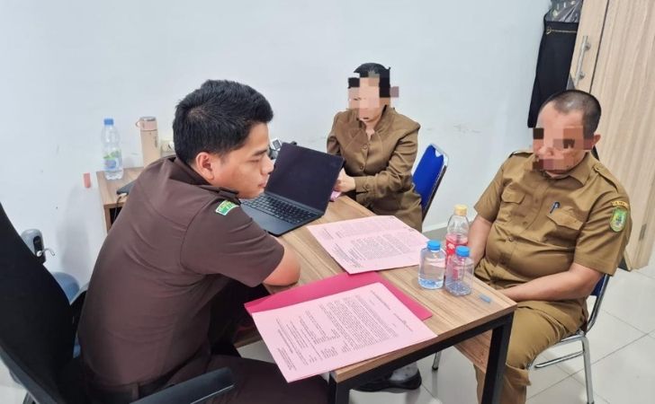 Kejari-Rohil-Tetapkan-Dua-Tersangka-Dugaan-Korupsi-Dana-TPP-2.138-Guru-PPPK.jpg