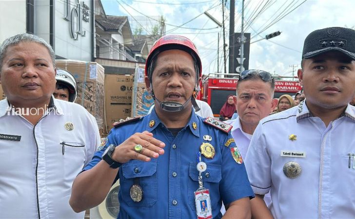 Kepala-Bidang-Pemadam-dan-Penyelamatan-DPKP-Pekanbaru-Ibastanta-Sembiring.jpg
