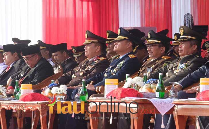 Kepala-Kepolisian-Daerah-Kapolda-Riau-Irjen-Pol-Mohammad-Iqbal.jpg