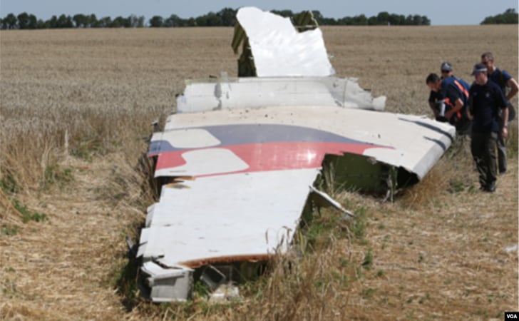 Kepingan-MH17.jpg