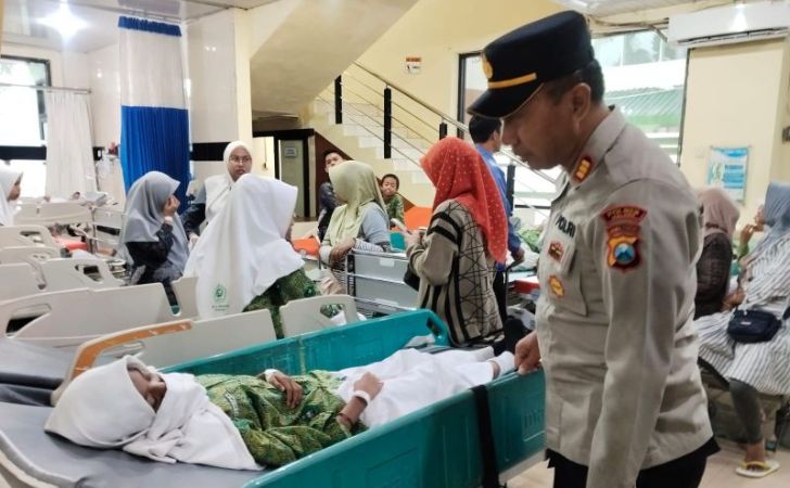 Keracunan-MBG-di-Malang.jpg