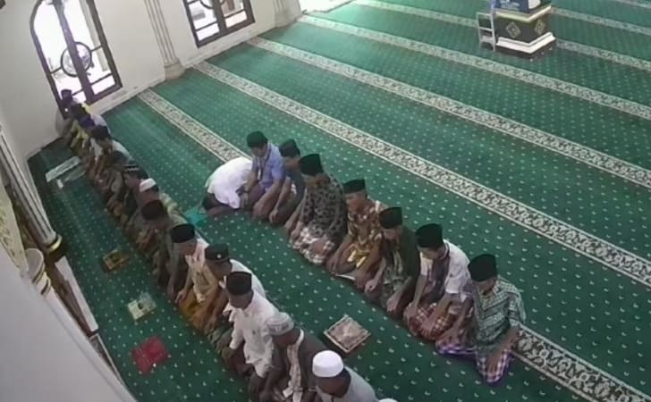 Ketua-Bapekam-meninggal-dalam-sujud.jpg