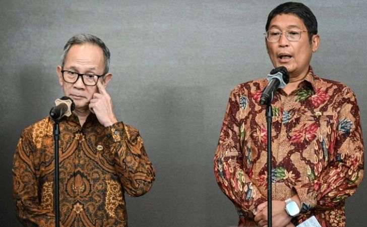 Ketua-OJK-Mahendra-Siregar-Resmi-Mundur-Bersama-Dua-Pejabat-Lain.jpg