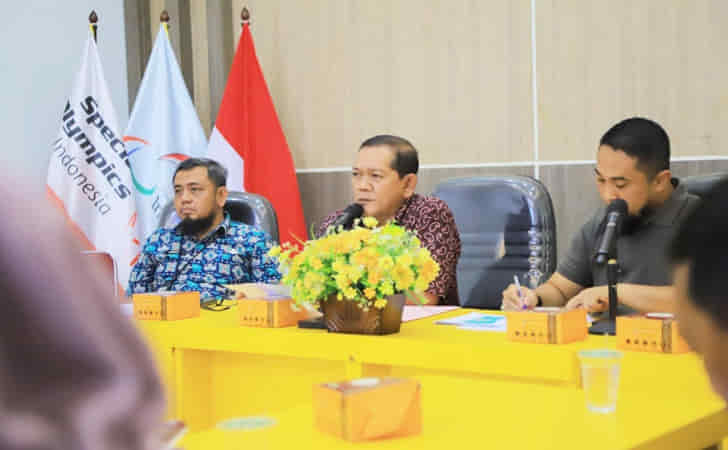 Ketua-Panitia-Trofeo-Riau-Bermarwah-Ade-Pribadi-Hamid.jpg
