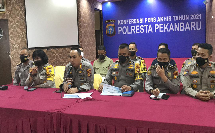 Kombes-Pria-budi13.jpg