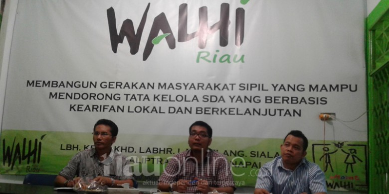 Konferensi-Pers-Walhi.jpg