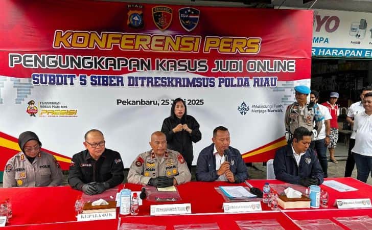 Konpres-judol-di-polda-riau2.jpg