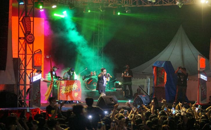 Konser-Panggung-Panas.jpg