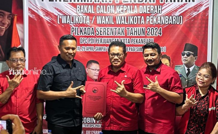 Kordias-pasaribu-daftar-di-PDIP.jpg