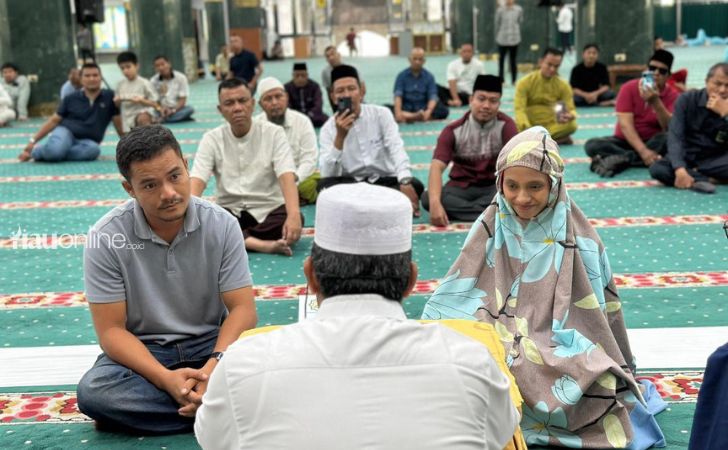 Kristian-T-dan-Adexs-Hendra-Cyputra-masuk-islam.jpg