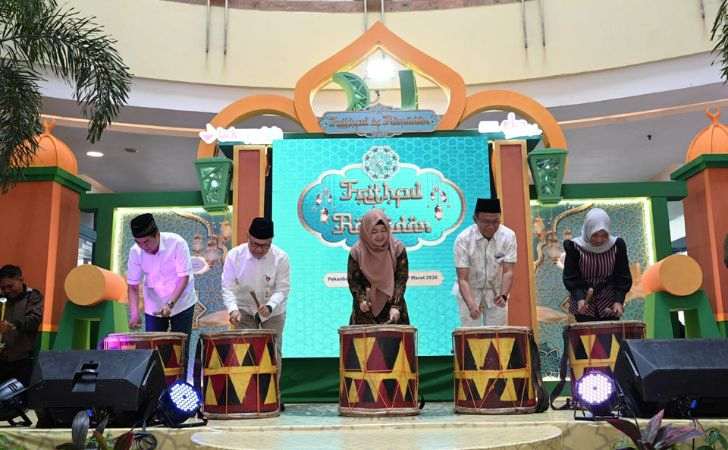 Lewat-GERAK-Syariah-2026-BRK-Syariah-Gaungkan-Literasi-Keuangan-Syariah-di-Pekanbaru.jpg