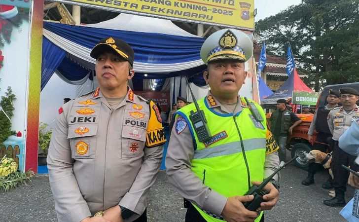 Libur-Nataru-Dirlantas-Polda-Riau-Pastikan-Arus-Lalu-Lintas-Aman-dan-Lancar.jpg