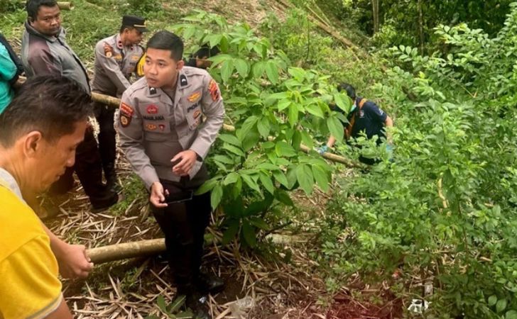 Lokasi-ditemukan-bayi-di-ngarai.jpg
