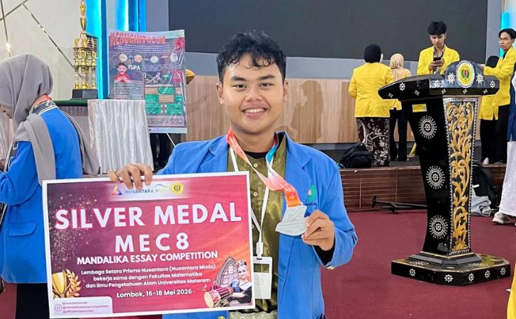 M.-Febriansyah-raih-Silver-Medal.jpg
