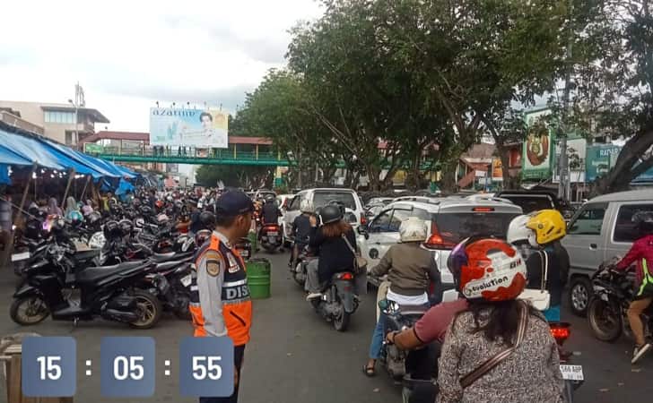 Macet-di-soekarno-hatta.jpg