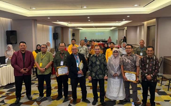 Magister-Ilmu-Lingkungan-UNILAK-Kupas-Permasalahan-Lingkungan-di-Riau.jpg