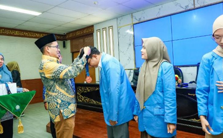 Mahasiswa-UIN-Suska-Juara-III-Debat.jpg