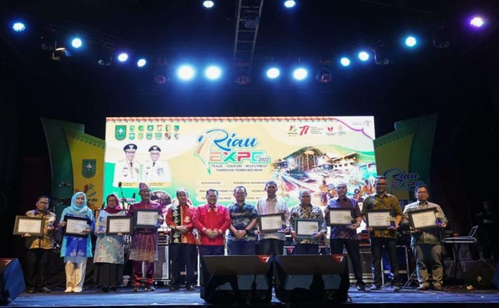 Malam-penutupan-riau-expo.jpg