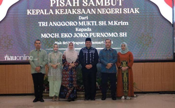 Malam-pisah-sambut-kajari-siak.jpg