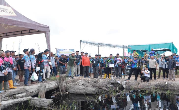 Mancing-mania-di-siak2.jpg