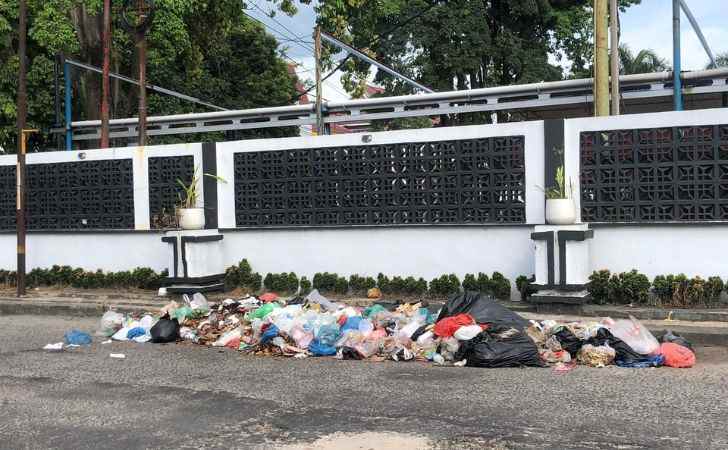 Masalah-Sampah-Tak-Kunjung-Usai-Warga-Tak-Ada-Perubahan.jpg